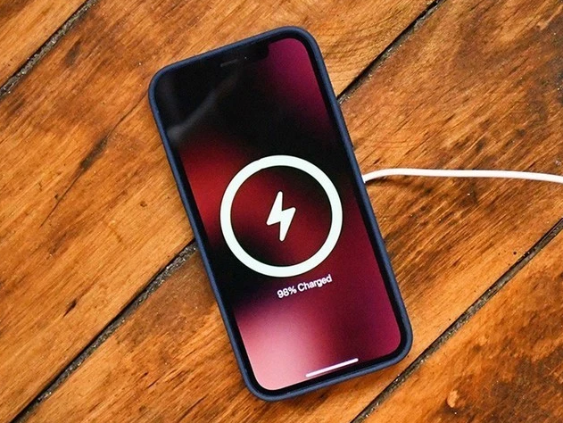 石林苹果手机维修分享iPhone 12可以随便充电吗 
